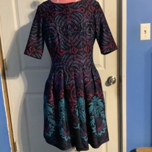 Taylor Petite Dress Purple and blue colors Size M